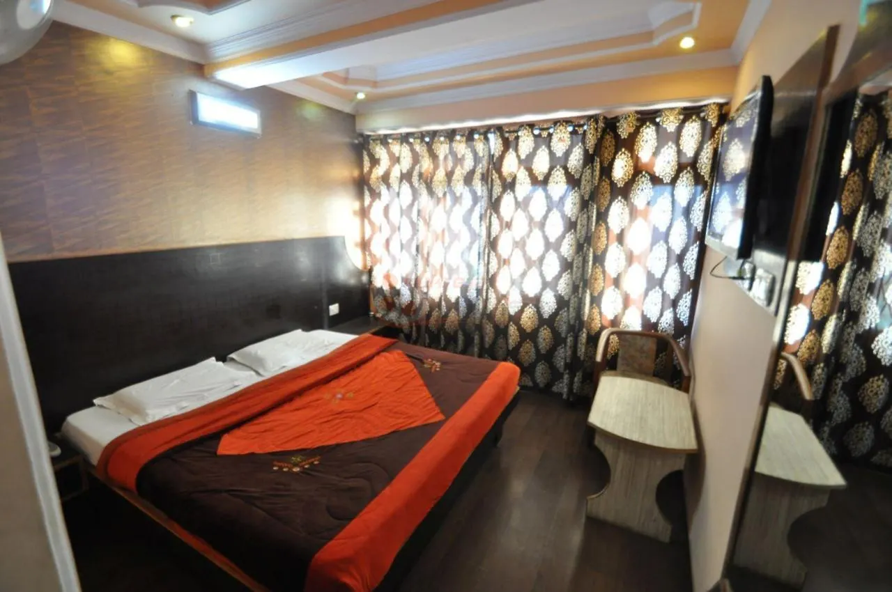 Hotel Sidharth Regency Shimla 3*,